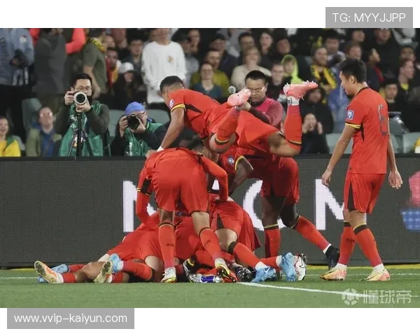 马洛卡古列尔莫脚下出球简洁