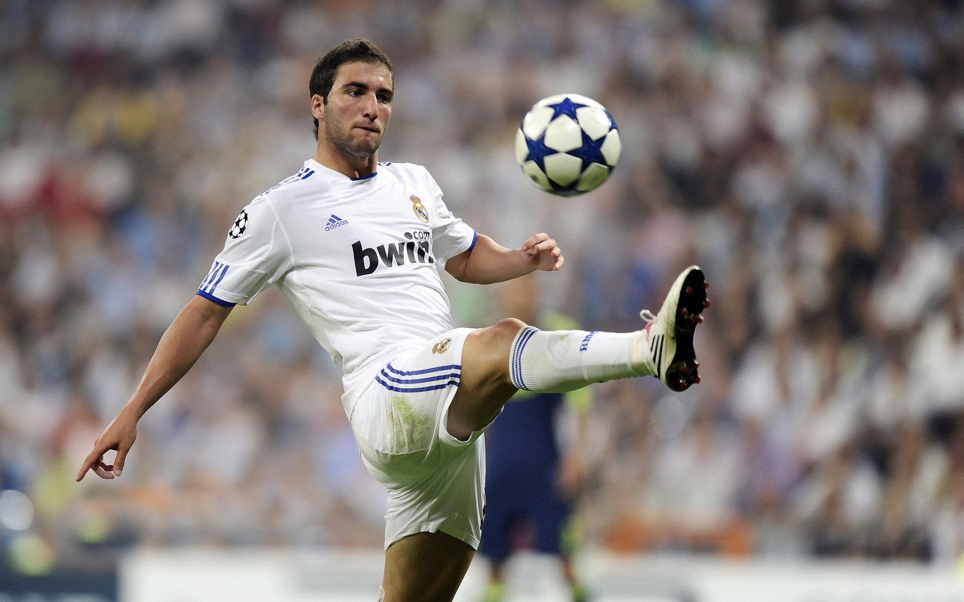 NBA多位球员刷新赛季个人数据，nba新赛季球员数据统计